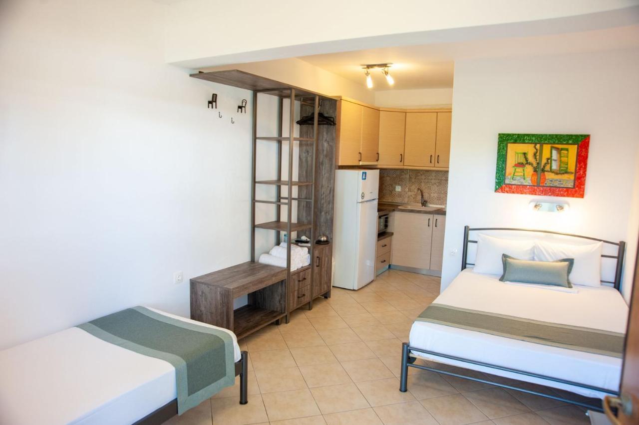 Alexandros Hotel Apartments Vourvourou Luaran gambar