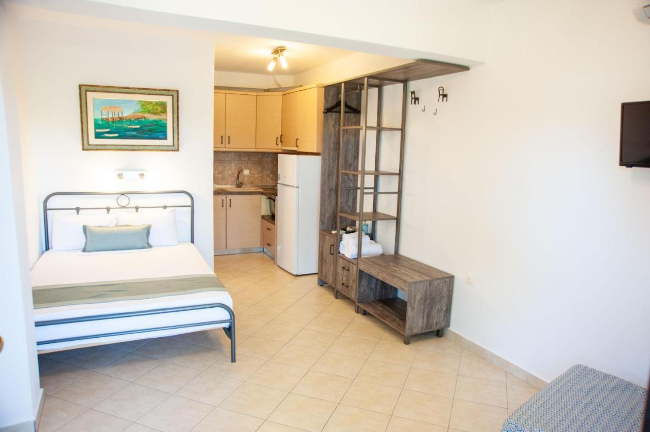 Alexandros Hotel Apartments Vourvourou Luaran gambar