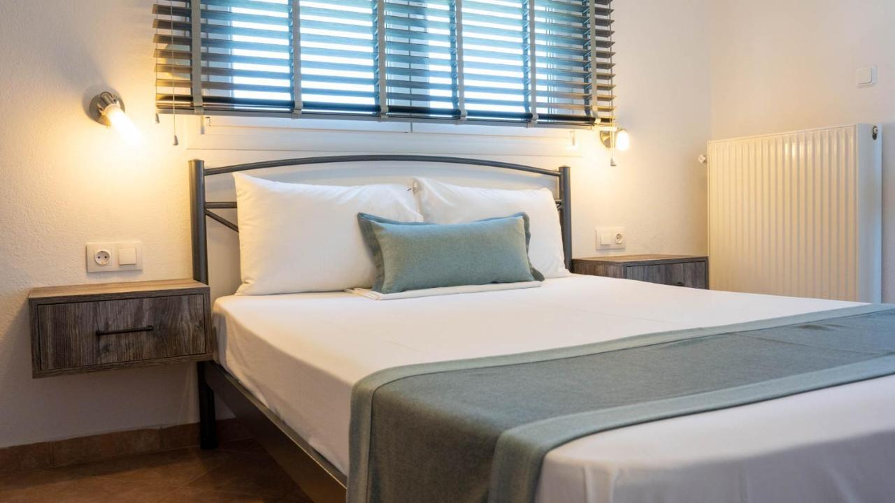 Alexandros Hotel Apartments Vourvourou Luaran gambar