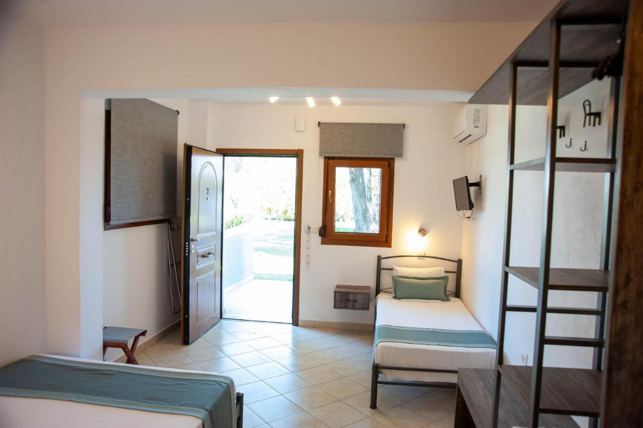 Alexandros Hotel Apartments Vourvourou Luaran gambar