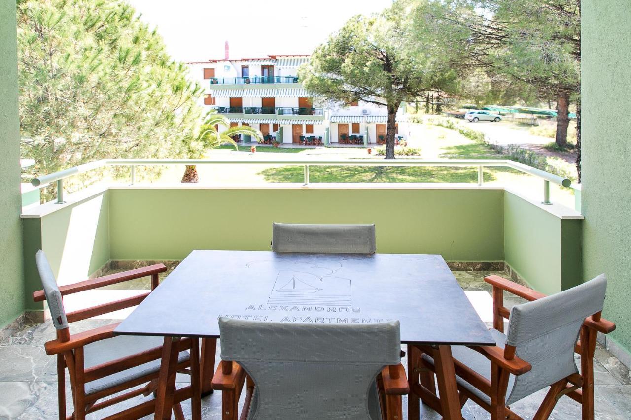 Alexandros Hotel Apartments Vourvourou Luaran gambar