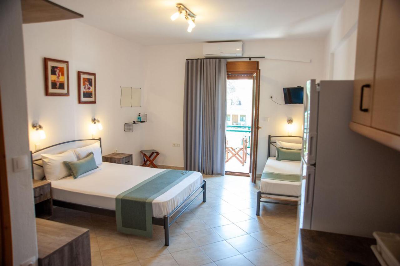 Alexandros Hotel Apartments Vourvourou Luaran gambar